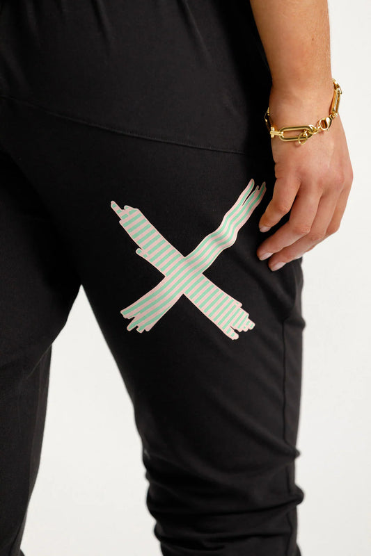 Homelee Apartment Pants - Black with Candy Apple X