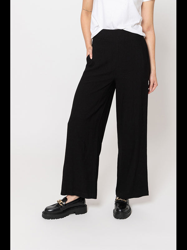 Billie The Label Essential Wide Leg Pants Crop - Black