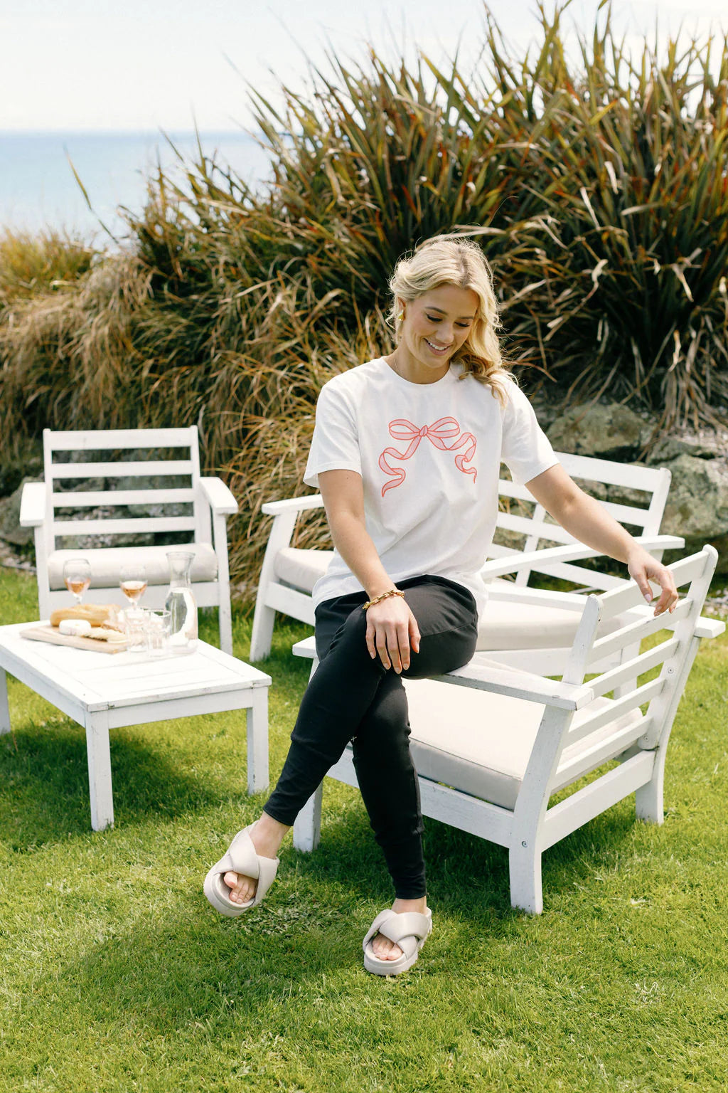 Homelee Chris Tee - White with Blosssom Berry Bow