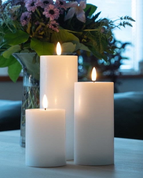 Stellar Haus Pillar Indoor LED Candle - White 15cm x 10cm