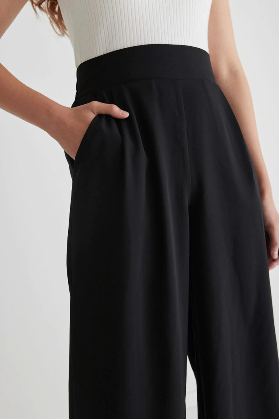 Among the Brave Instinctive Recycled Stretch Wide Leg Pant Black