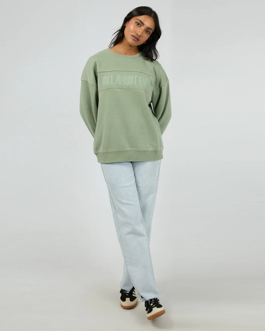 All About Eve Vital Washed Oversized Crew - Khaki