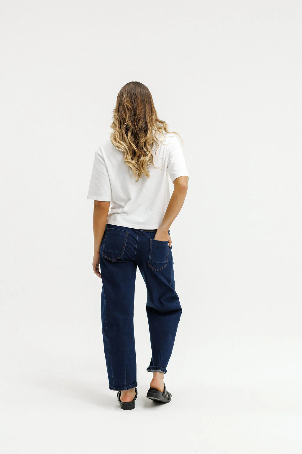 Homelee Barrel Jeans - Indigo Wash