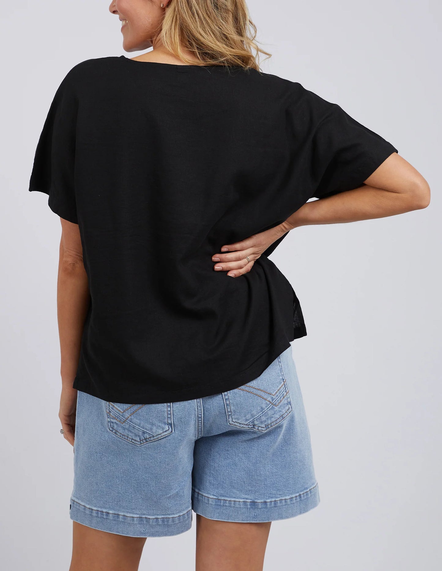 Elm Curtis Woven S/S Tee - Black