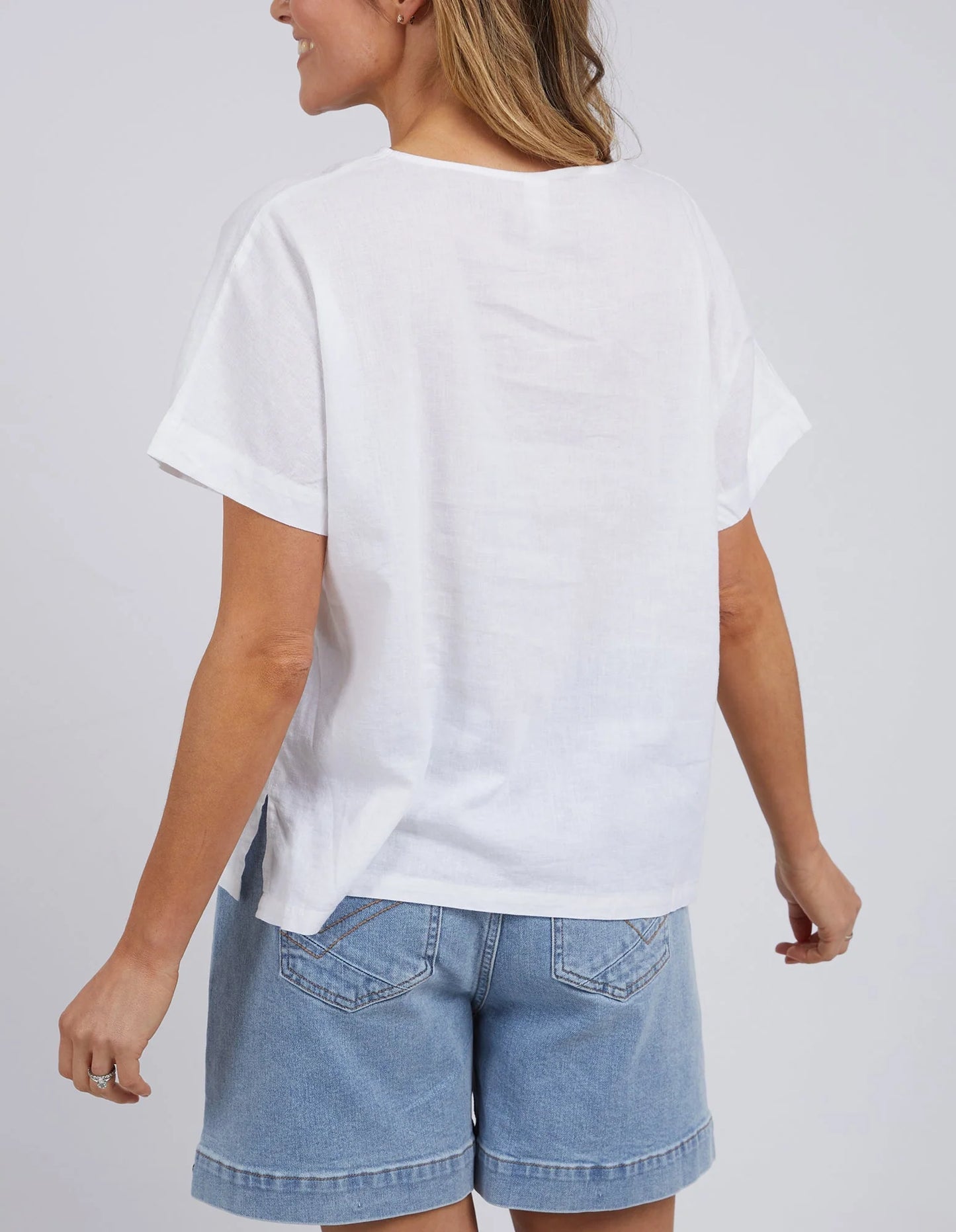 Elm Curtis Woven S/S Tee - White
