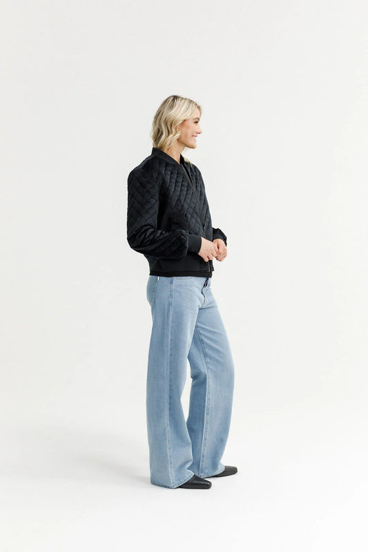 Homelee Wyld Bomber - Black Quilt