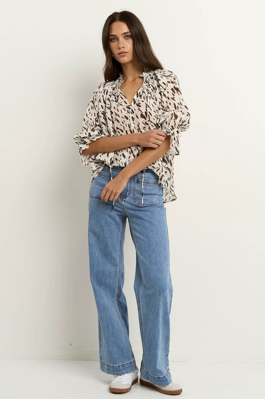 Ivy + Jack Certainty Animal Shirred Neck SS Top - White/Chocolate