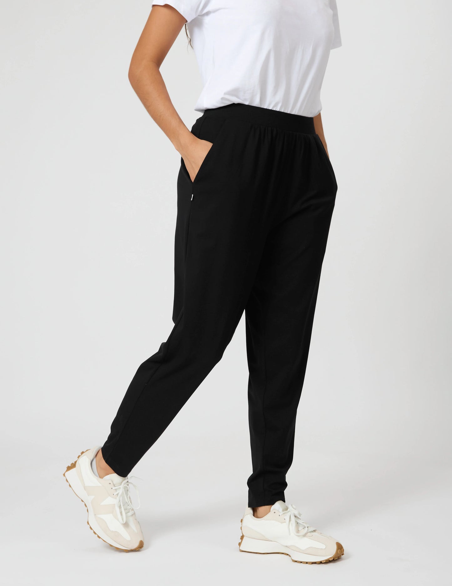 Stella + Gemma Sunday Pant - Black