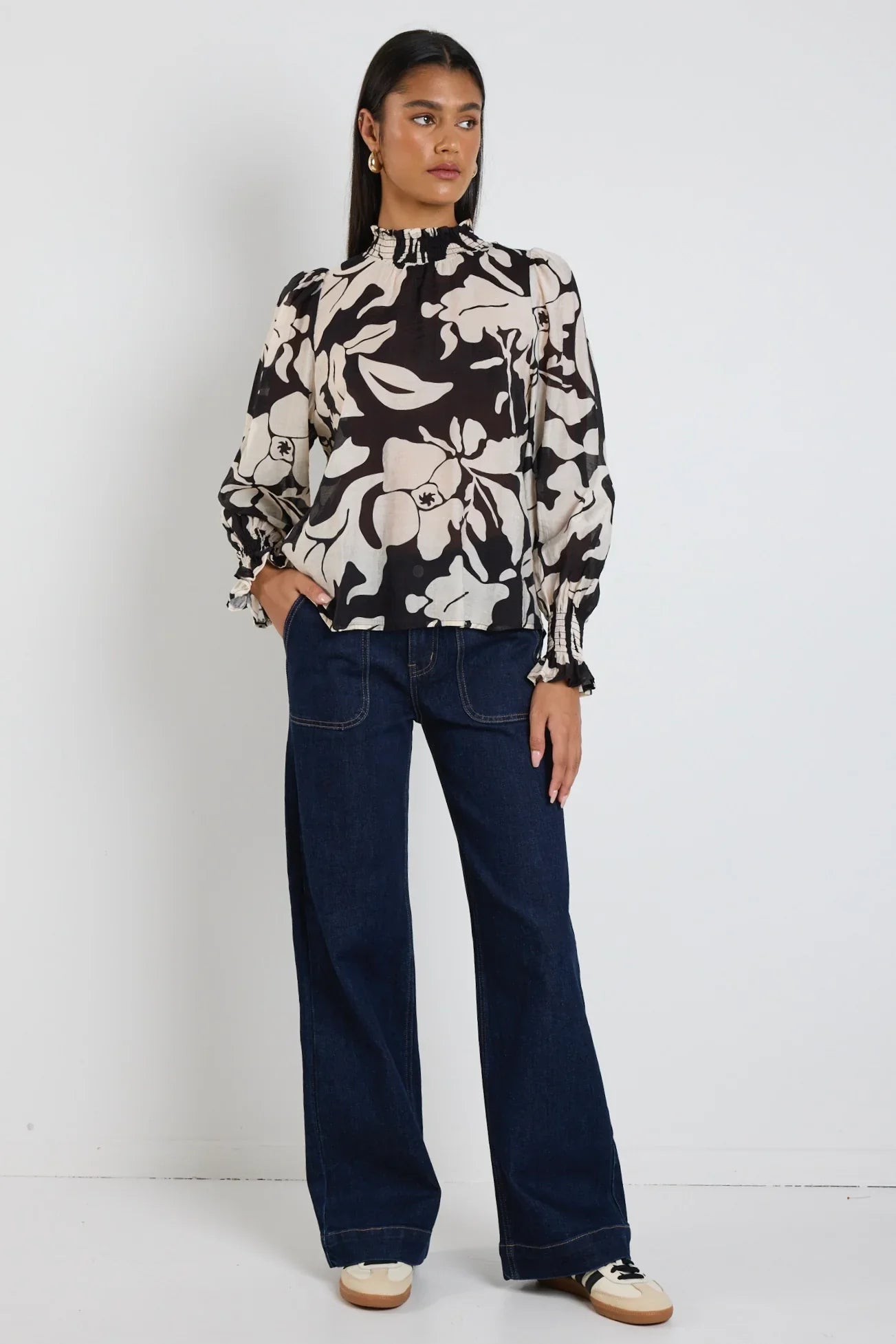 Ivy & Jack Emphatic High Neck - Black Floral