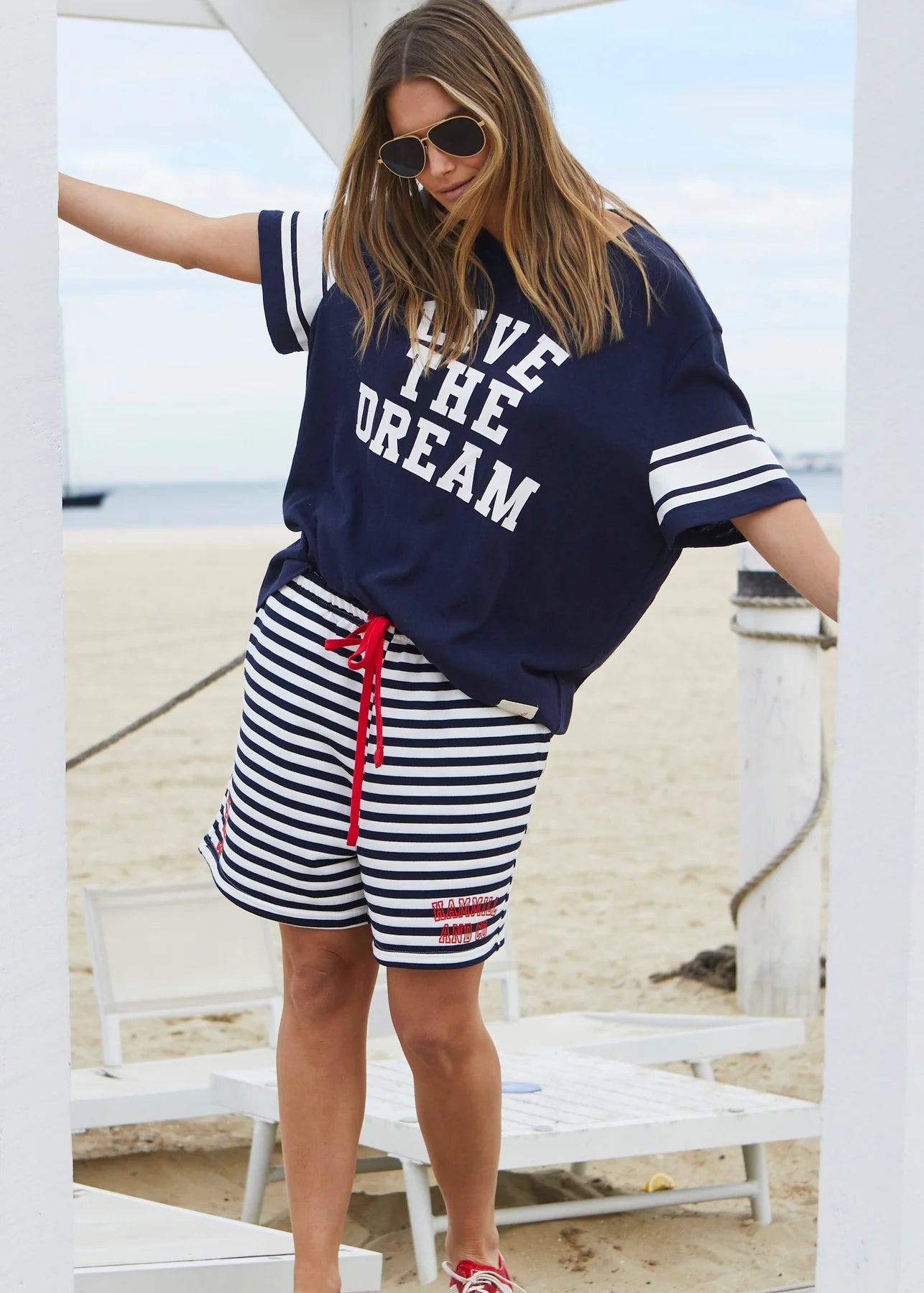Hammill & Co Live The Dream Retro Tee - Navy