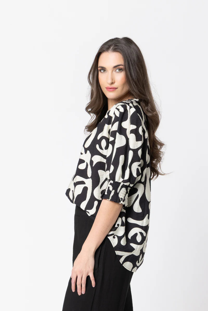Seeking lola Gifted Top - Bold Ink