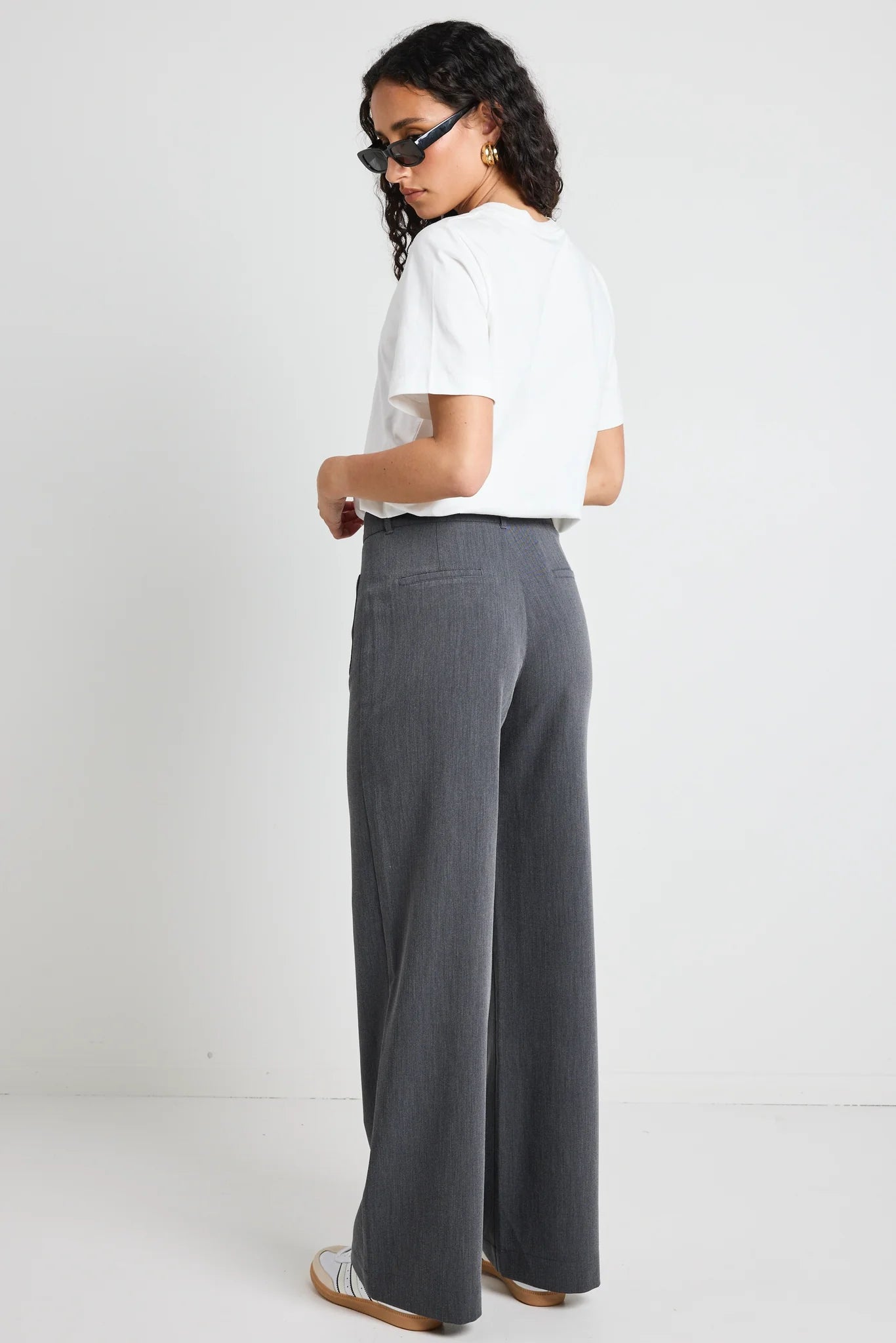 Among the Brave Zoey Tailored High Rise Wide Leg Pocket Pants - Charcoal