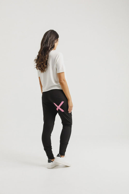 Homelee Apartment Pants - Black with Candy Pink X
