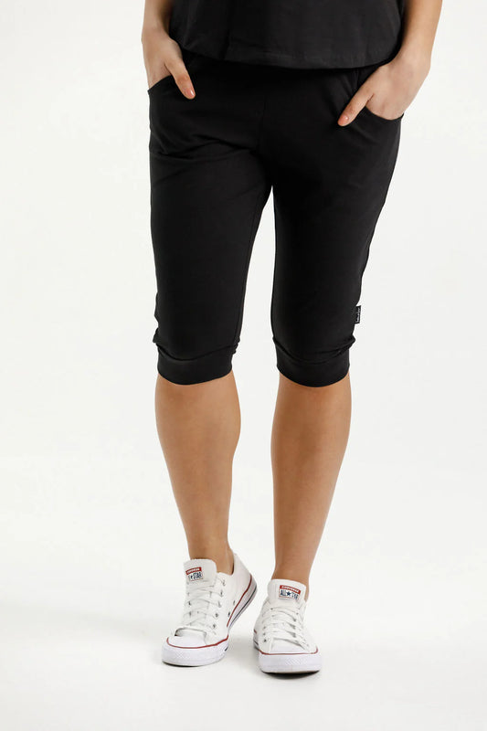 Homelee 3/4 Apartment Pants - Black with Lime X