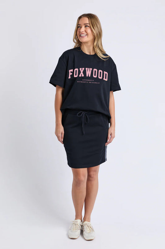 Foxwood Interval Tee - Navy with Pink