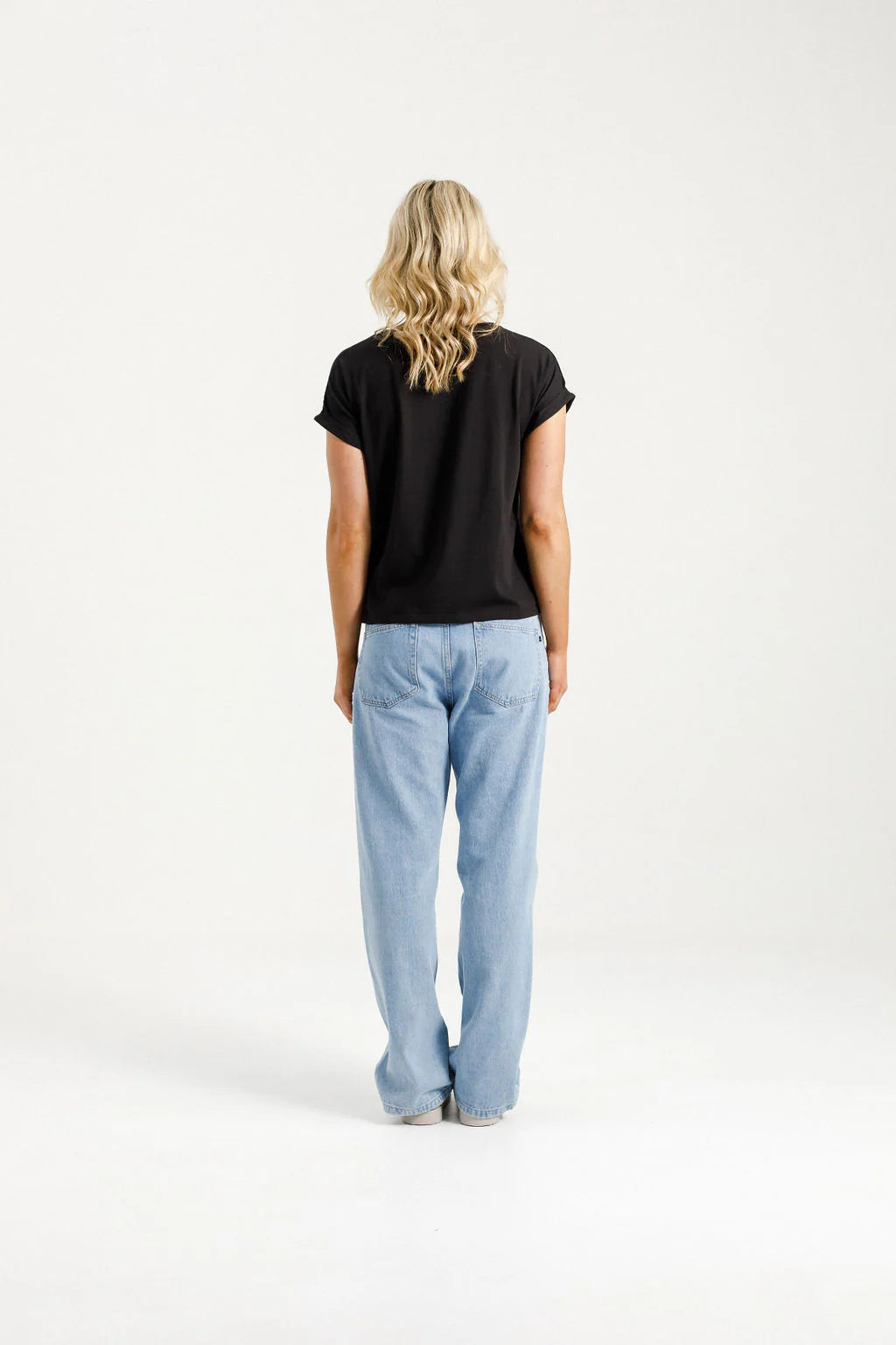Homelee Jackie Tee - Black with Blossom Berry X