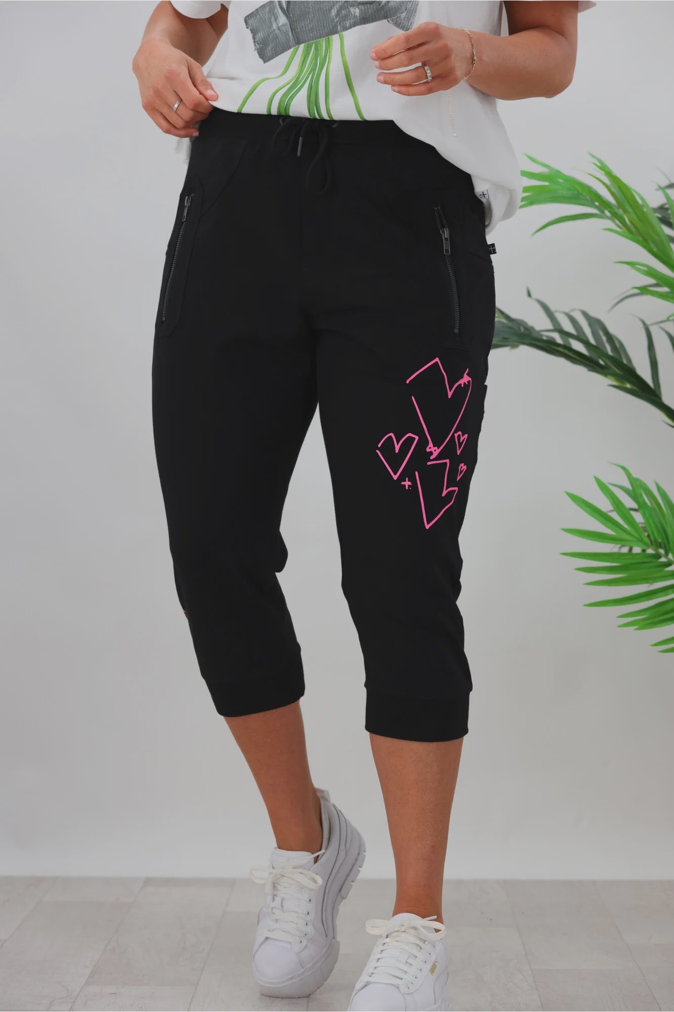 Federation Cut Trackie Black - Batterfield Black/Pink