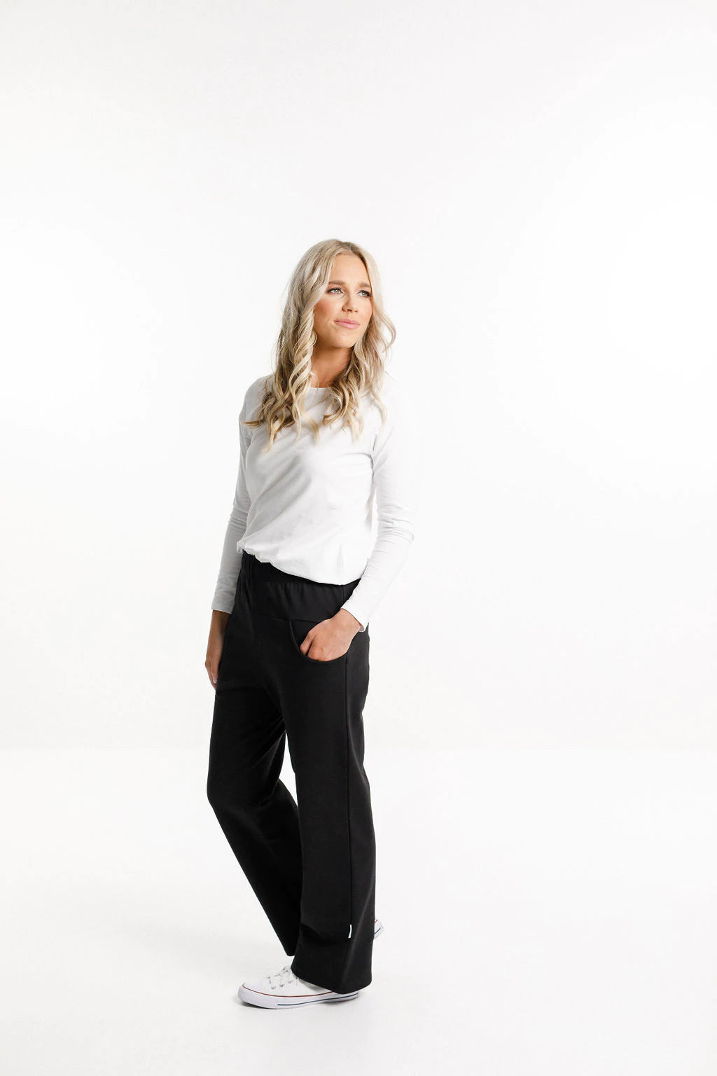 Homelee Avenue Pants - Black with White X
