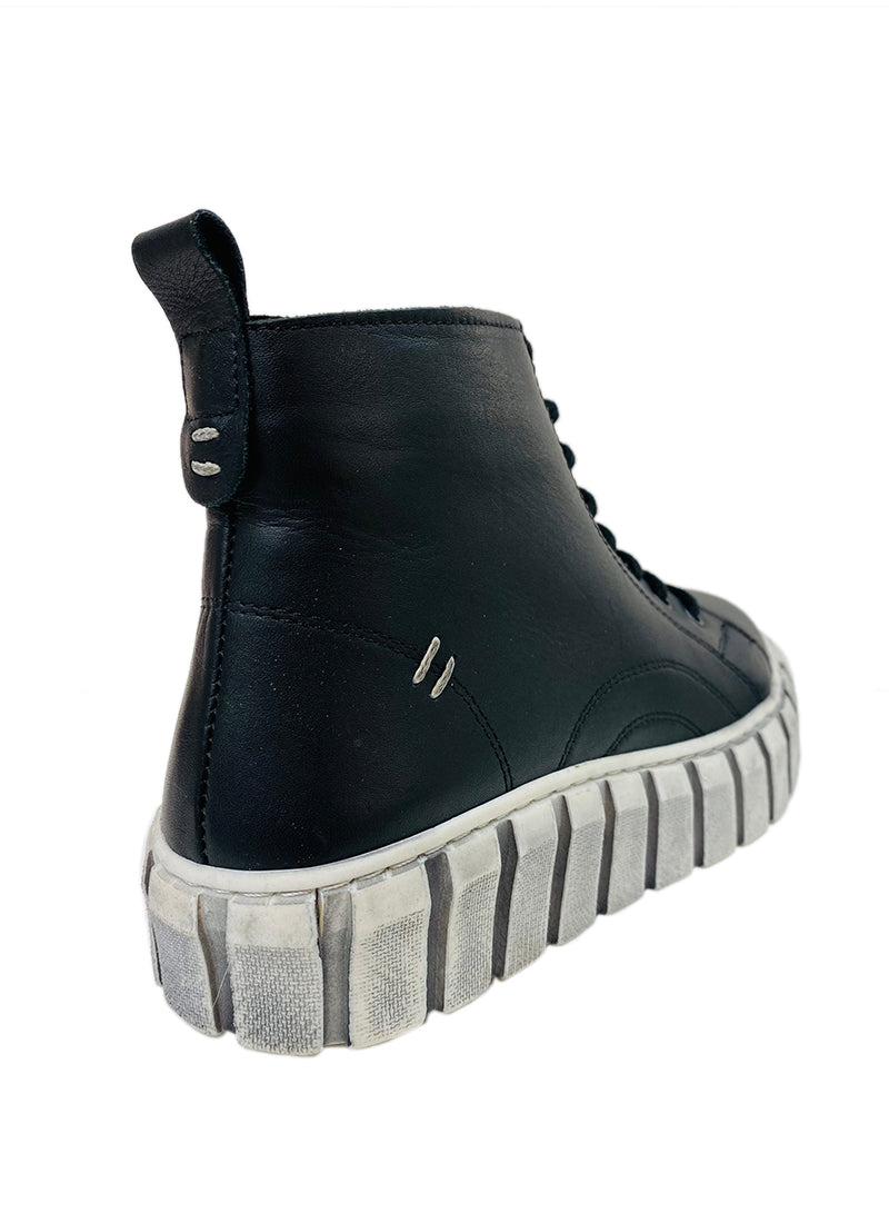 Rilassare Touche Boot Black