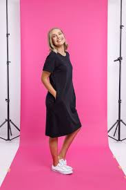 Homelee Taylor Tee Dress Black
