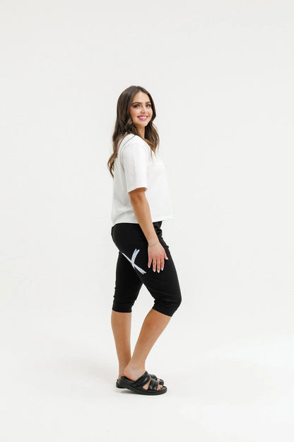 Homelee 3/4 Apartment Pants - Black with Hydrangea Squiggle X
