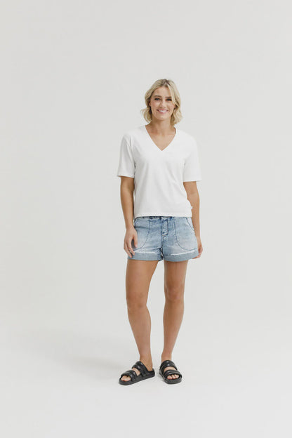 Homelee V Neck Tee - Vanilla