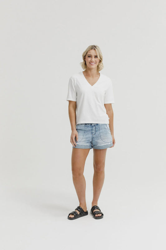 Homelee V Neck Tee - Vanilla