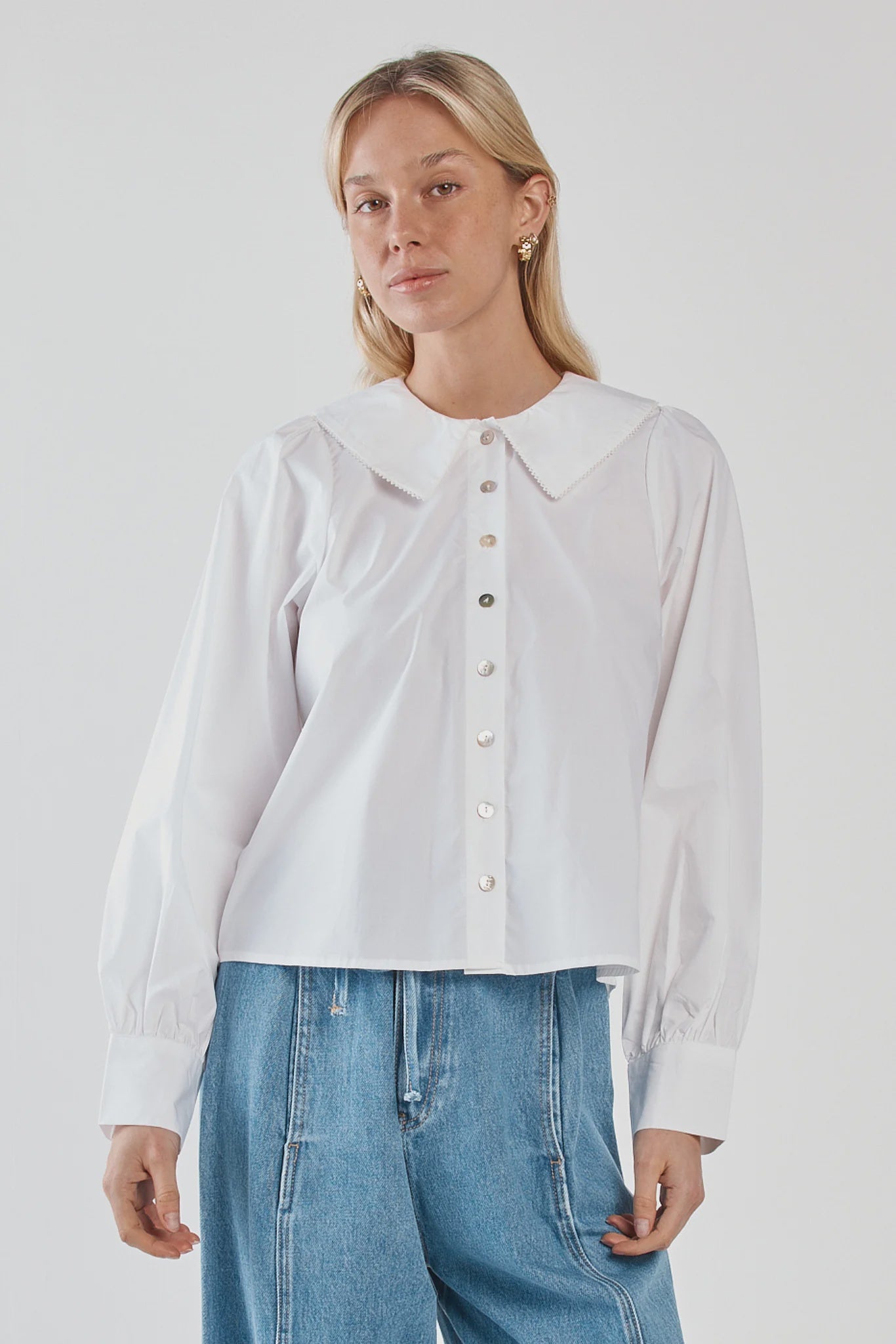 Sass Gypsy Large Collared Shirt - White
