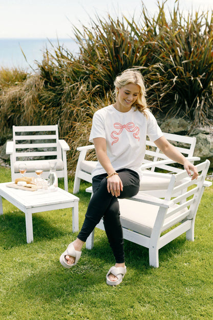 Homelee Chris Tee - White with Blosssom Berry Bow