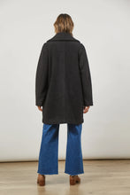 Load image into Gallery viewer, Isle of Mine Allure Coat Onyx
