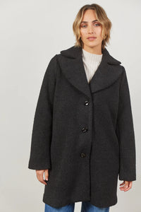 Isle of Mine Allure Coat Onyx