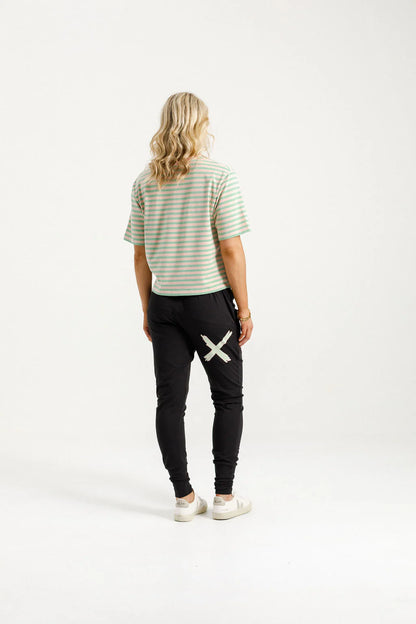Homelee Apartment Pants - Black with Candy Apple X