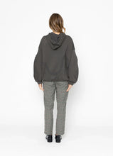Load image into Gallery viewer, Two by Two Elliot Top - Charcoal
