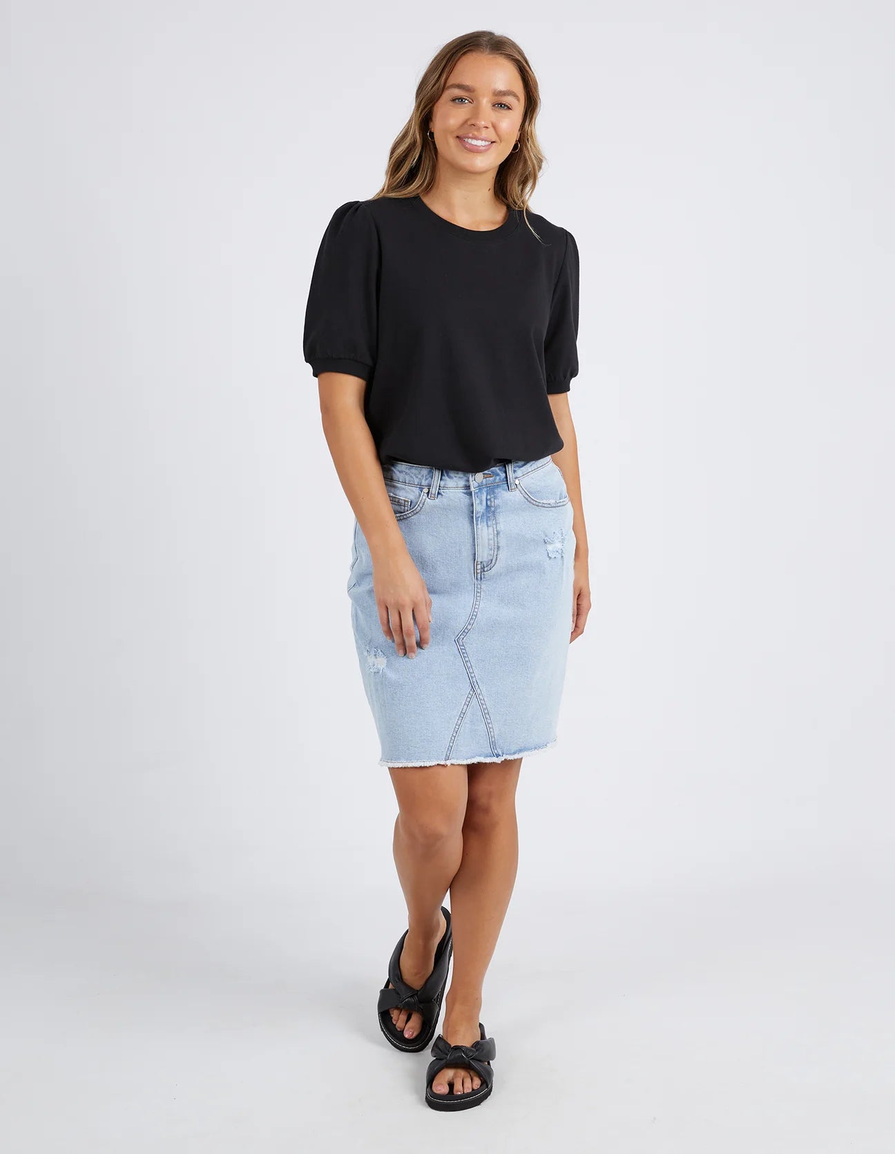 Foxwood Ingrid Tee Black
