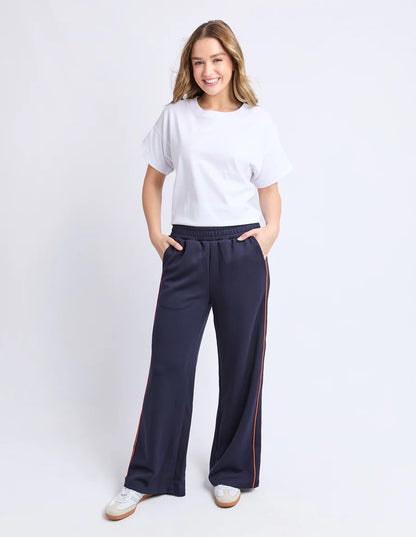 Foxwood Traveller Pant - Navy