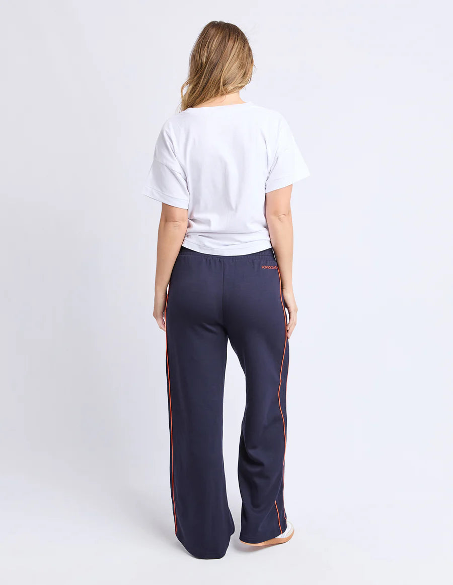 Foxwood Traveller Pant - Navy