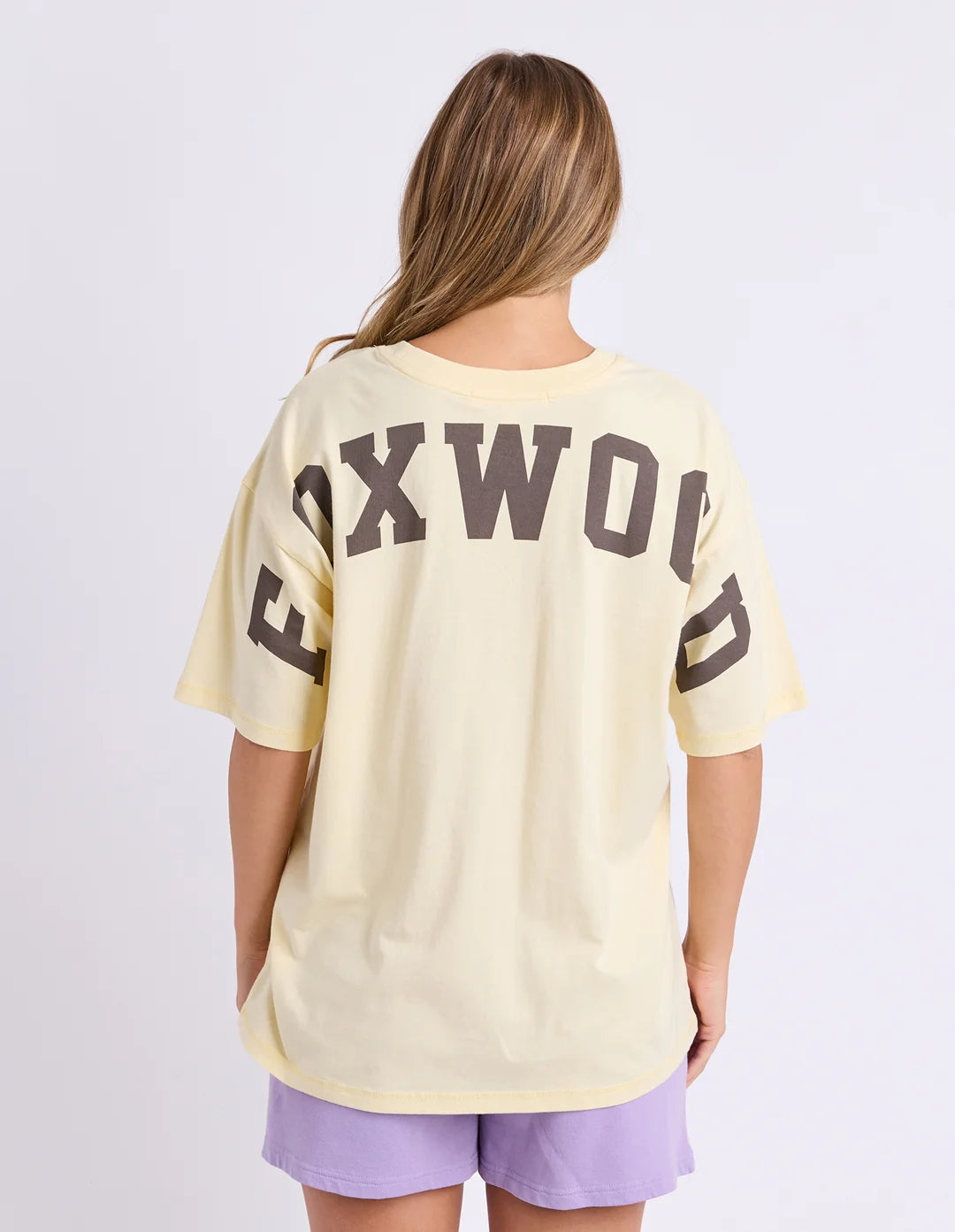 Foxwood Interval Tee - Butter Cream/Chocolate