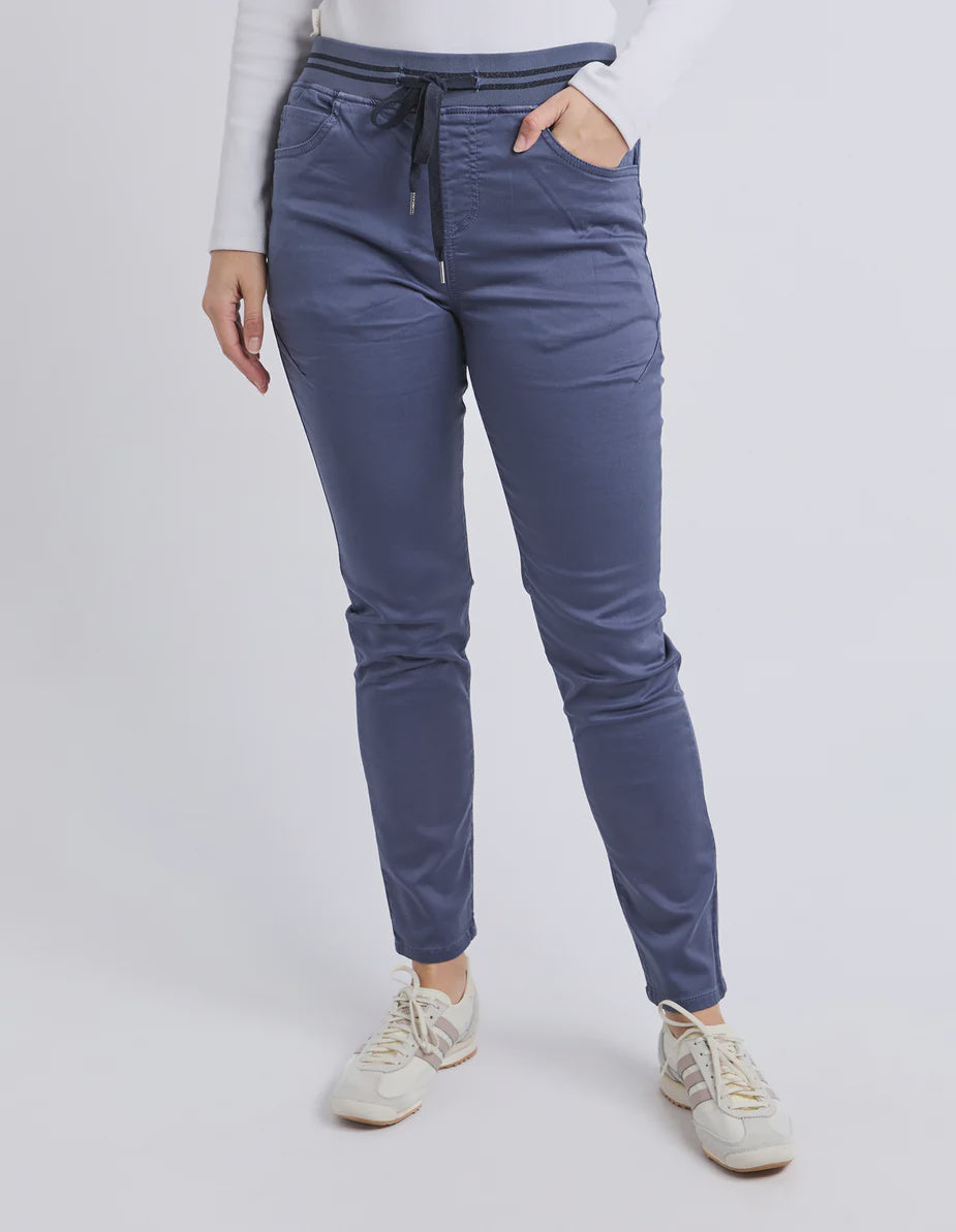 Foxwood Sylvia Jogger - Country Blue