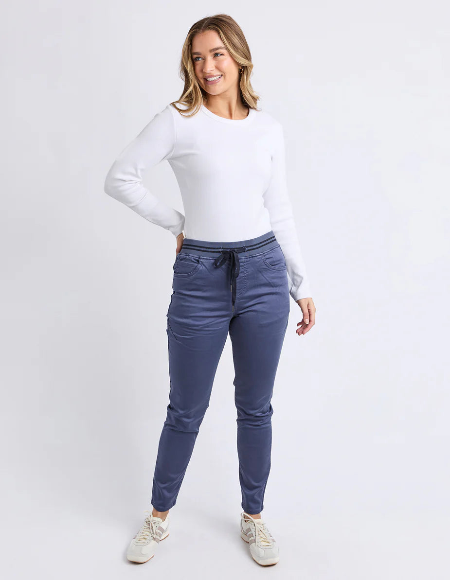 Foxwood Sylvia Jogger - Country Blue