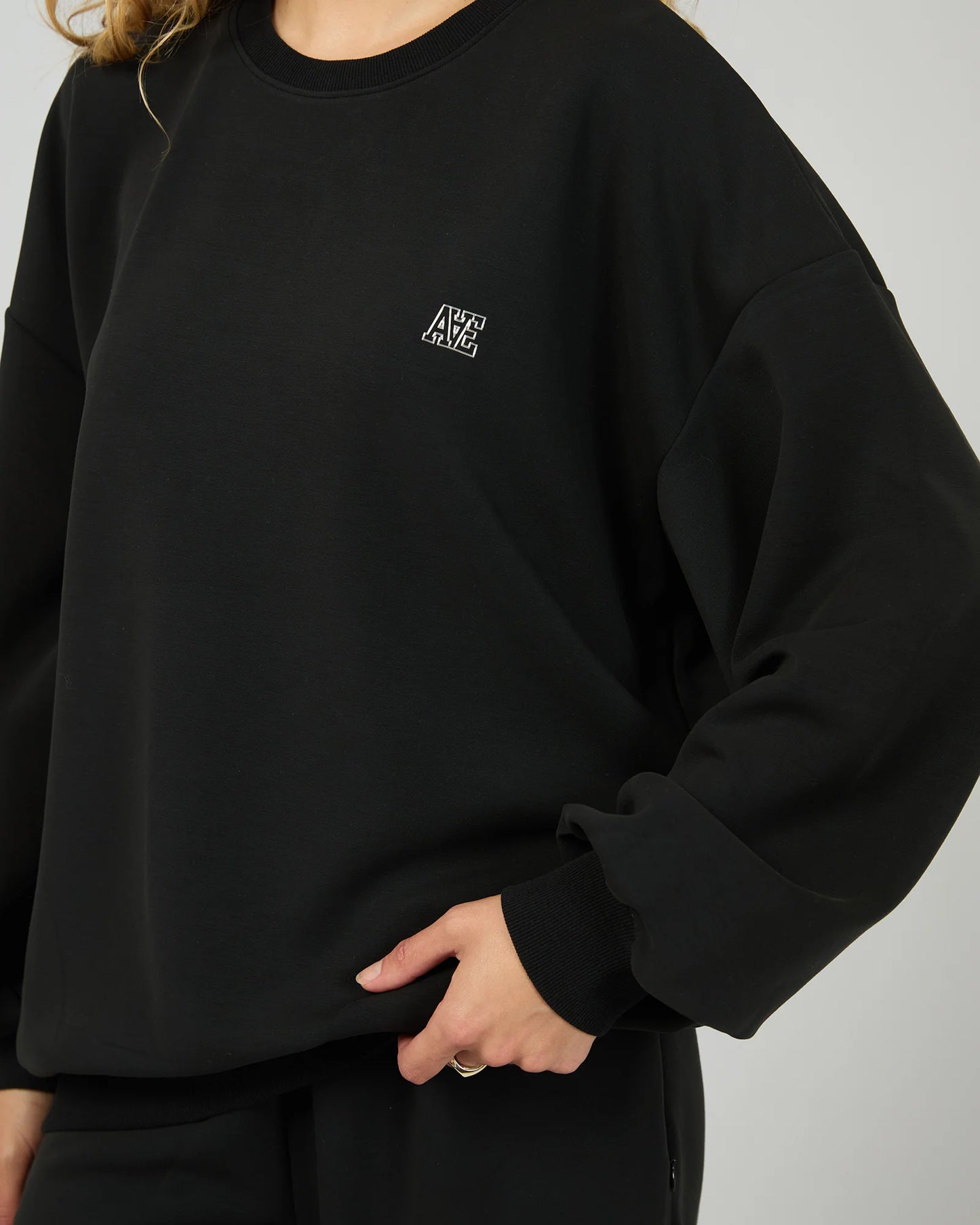 All About Eve Luxe Active Box Crew - Black