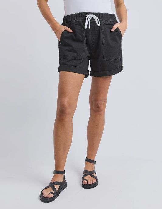 Elm Emma Relaxed Short - Black