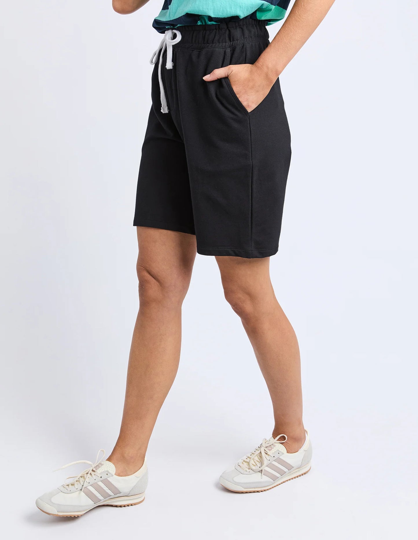Elm Ellis Fleece Short - Black