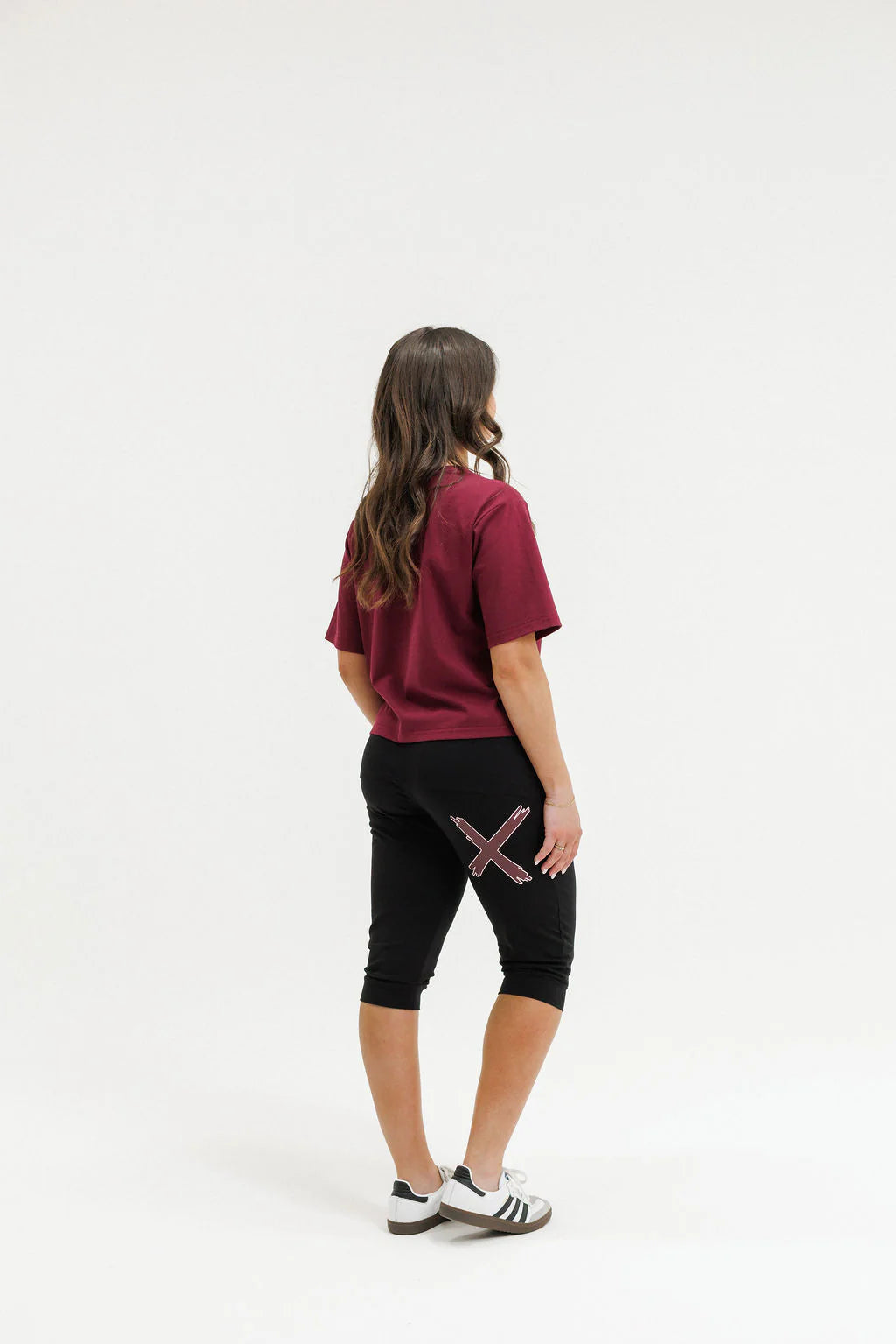 Homelee 3/4 Apartment Pants - Black with Merlot/Blush X