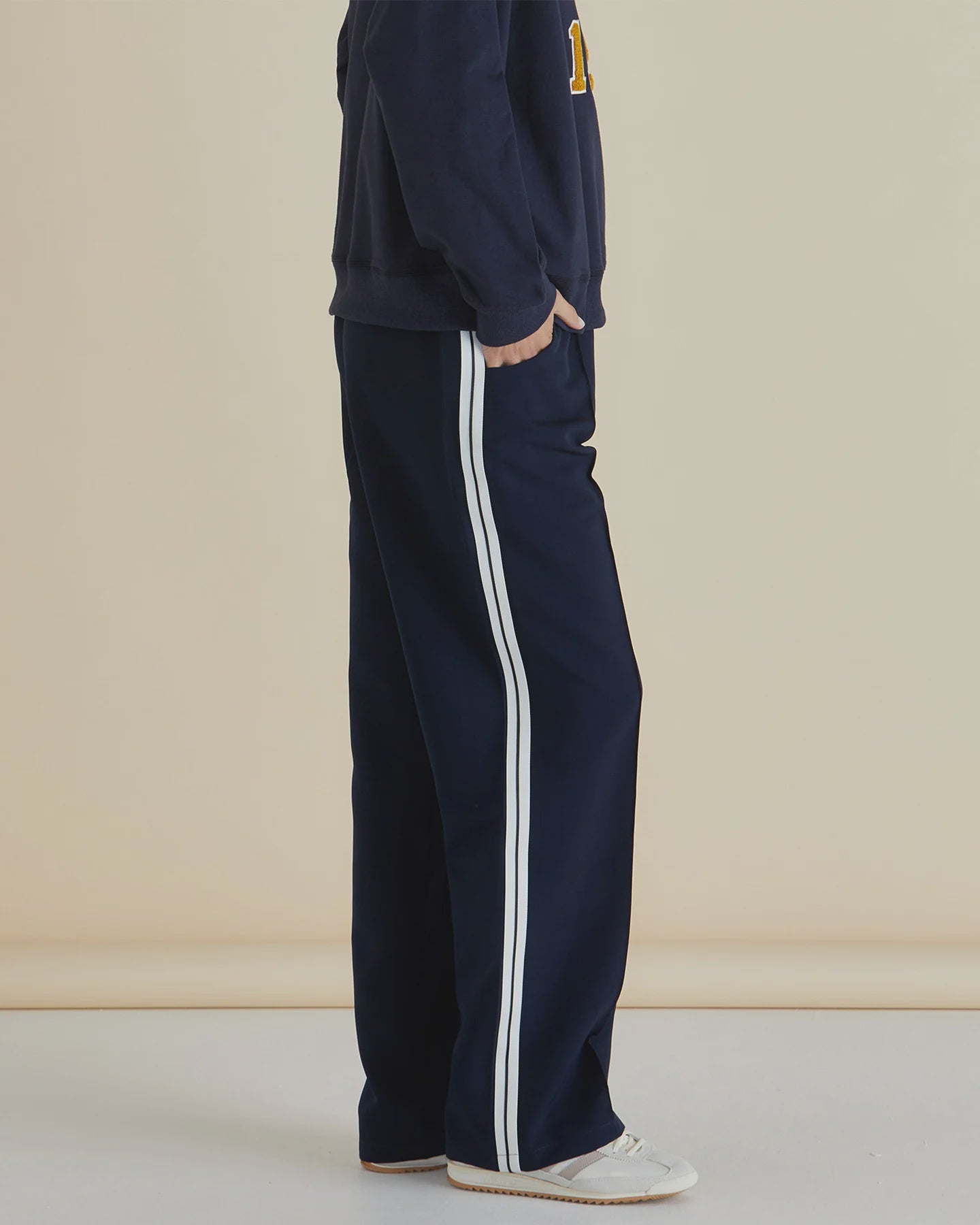 Betty Basics Maddison Jogger - Navy