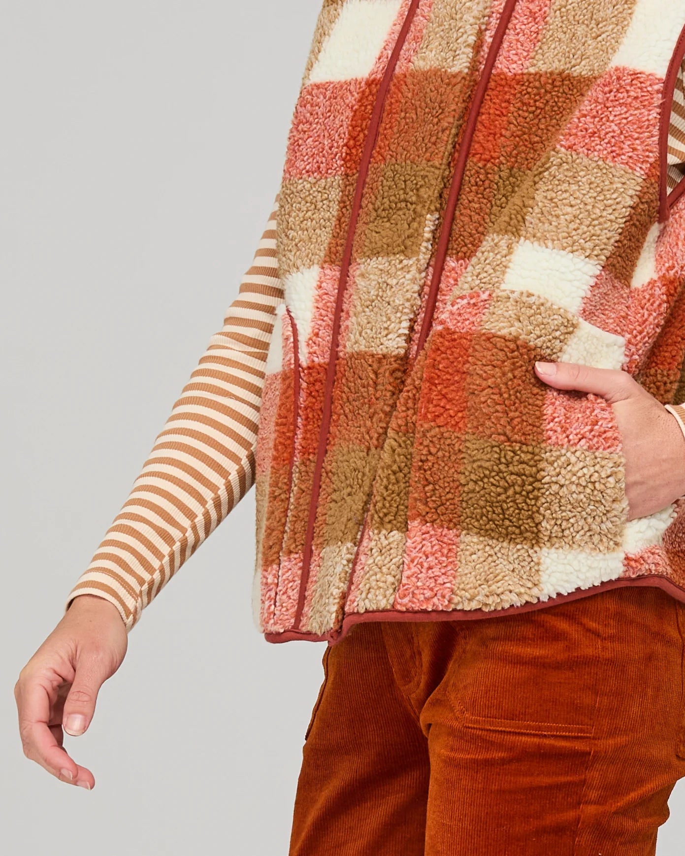 Boom Shankar Alba Vest - Sabi Check