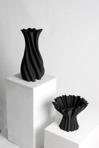Flower Systems Camila 3d Ceramic Vase Large  - Black