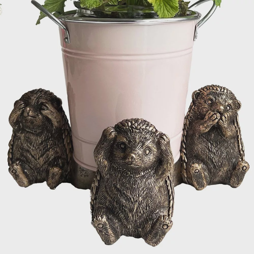Linen & More Hedgehog Pot  Holder Set of 3 - Gold