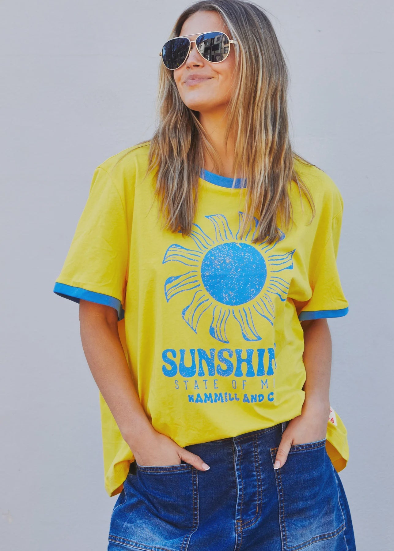 Hammill & CoSunshine State of Mind  Ringer Tee - Yellow/Royal Blue
