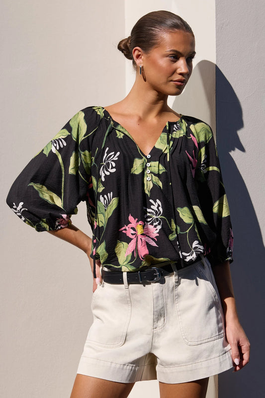 Among The Brave Refine Black Blush Floral Pintuck Front Mid Sleeve Top - Black Blush Floral
