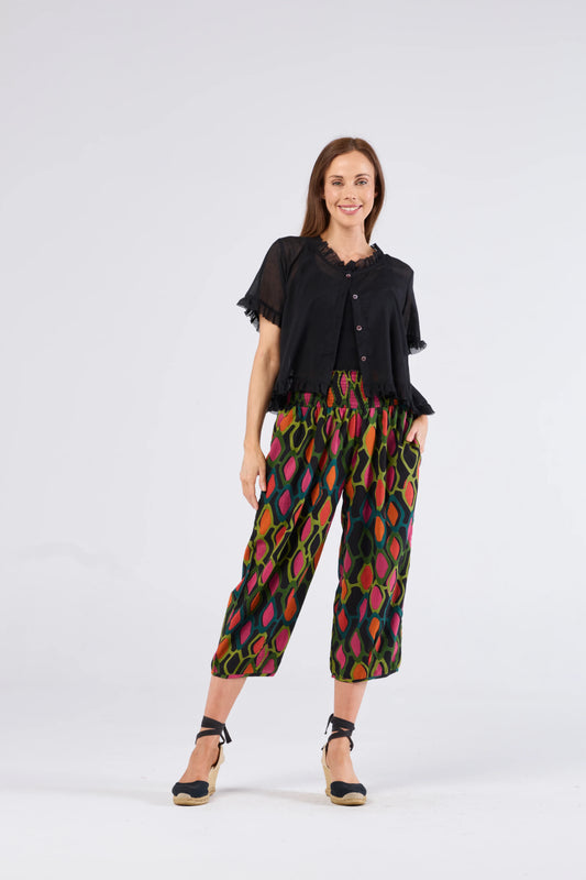 Au Hasard D'un Voyage Frill Seeker Top - Black